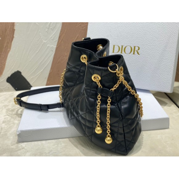 D*or ammi medium bag in black macrocannage lambskin