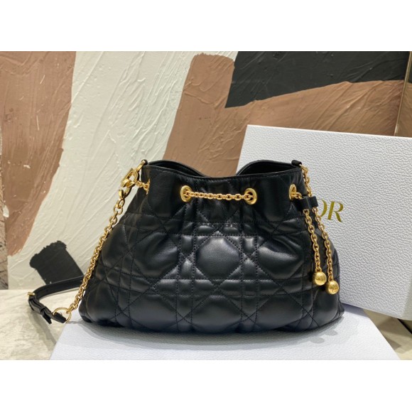D*or ammi medium bag in black macrocannage lambskin
