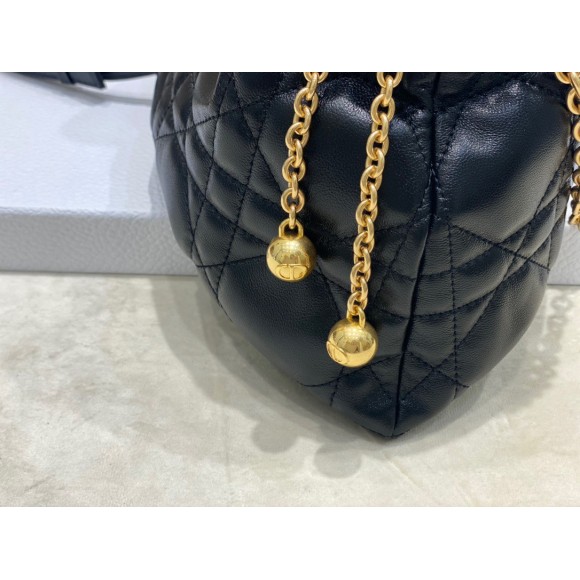 D*or ammi medium bag in black macrocannage lambskin