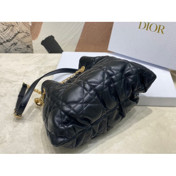 D*or ammi medium bag in black macrocannage lambskin