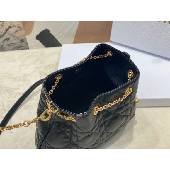 D*or ammi medium bag in black macrocannage lambskin