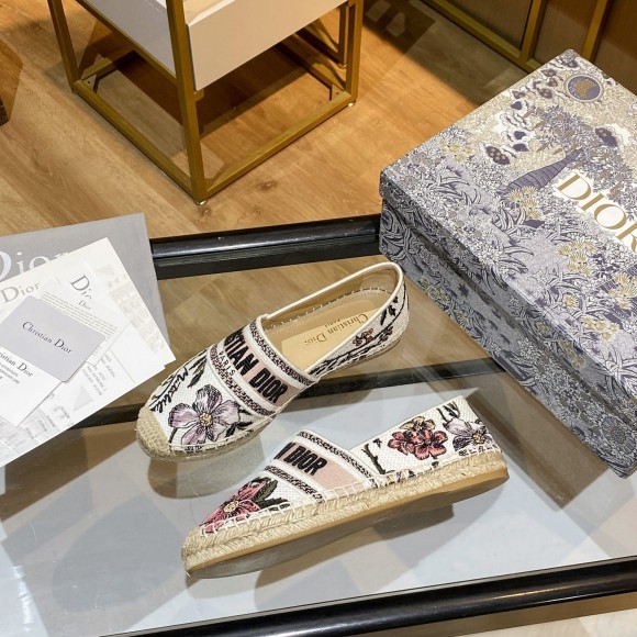 D*or granville espadrilles in rosa mutabilis embroidered cotton