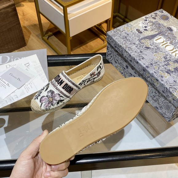 D*or granville espadrilles in rosa mutabilis embroidered cotton