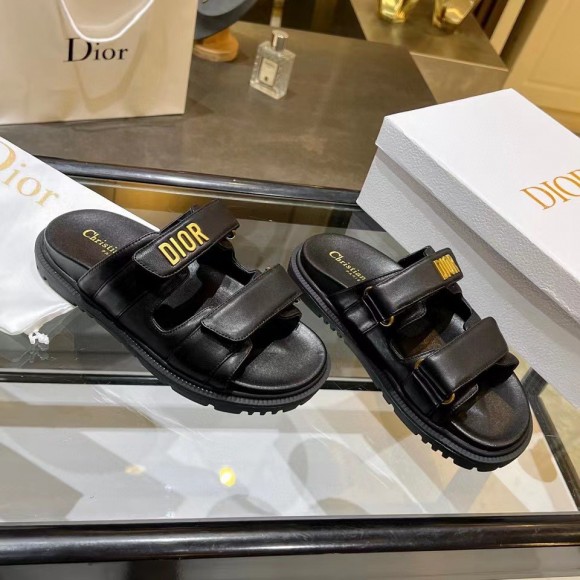 D*or D*oract slides in black lambskin
