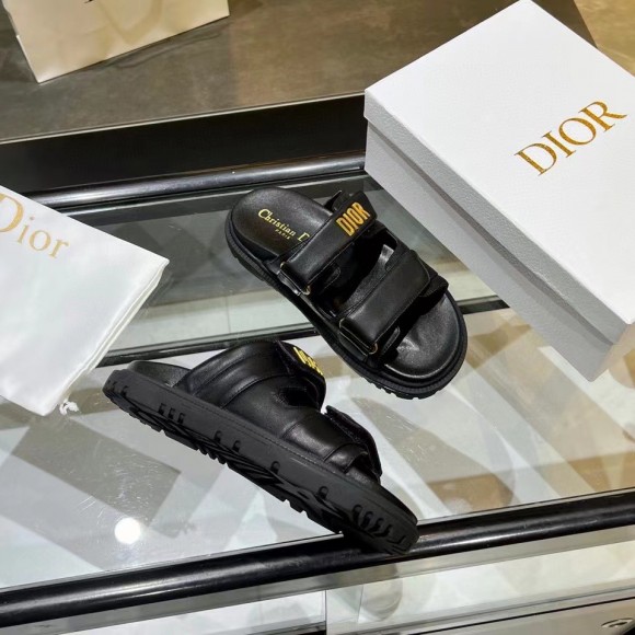 D*or D*oract slides in black lambskin
