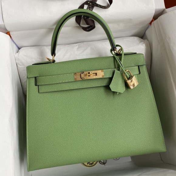 H**mes kelly sellier 28 handmade bag in vert criquet epsom calfskin