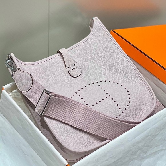 H**mes evelyne iii 29 bag in mauve pale clemence leather