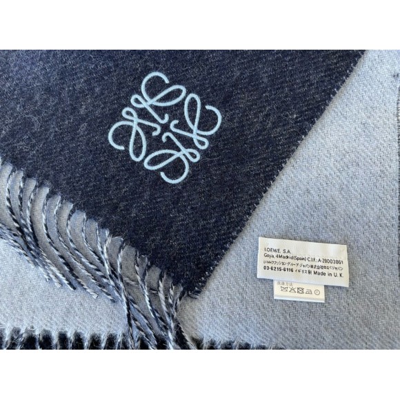 loewe double F**e scarf in navy/light blue wool and cashmere