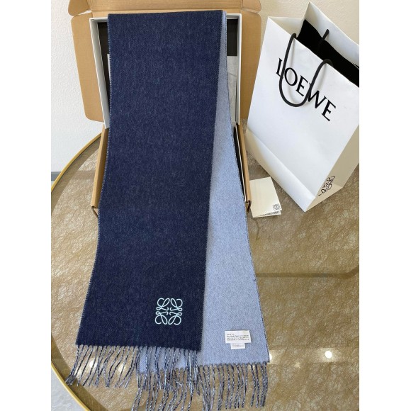 loewe double F**e scarf in navy/light blue wool and cashmere