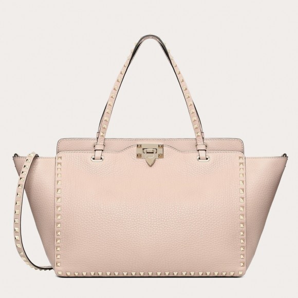 Valentino Rockstud Medium Tote In Beige Grained Leather